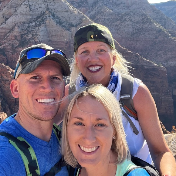 Adventure in my heart, pearls on my wrist-Free spirit wrapped in a silk scarf. - Picture 9 of 16